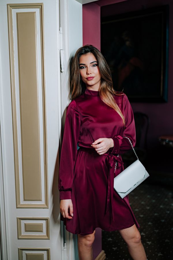 Makover Дамска рокля. Makover Classic