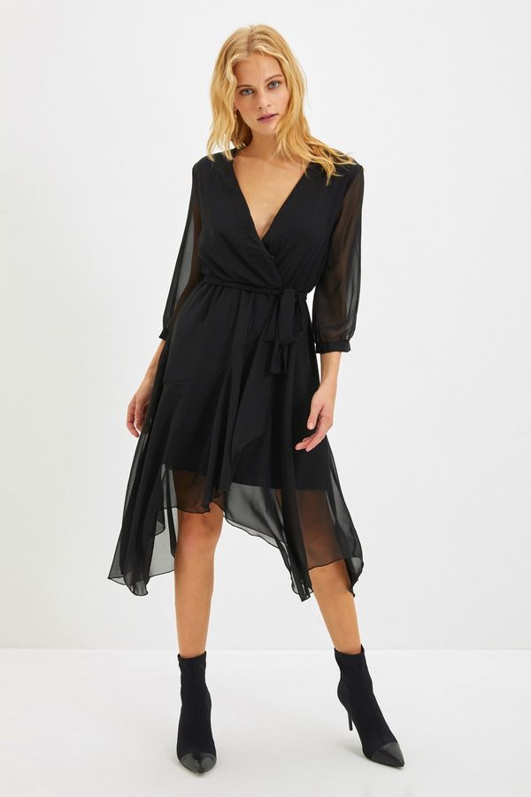 Trendyol Дамска рокля. Trendyol Casual