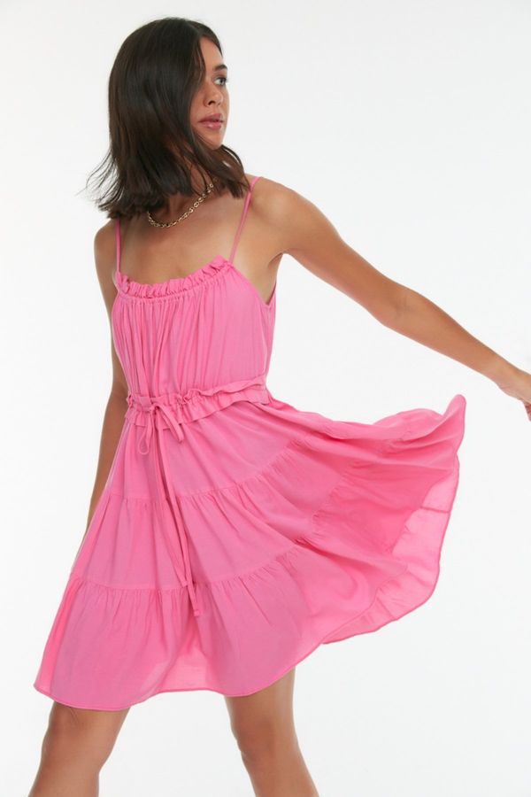 Trendyol Дамска рокля. Trendyol Detailed