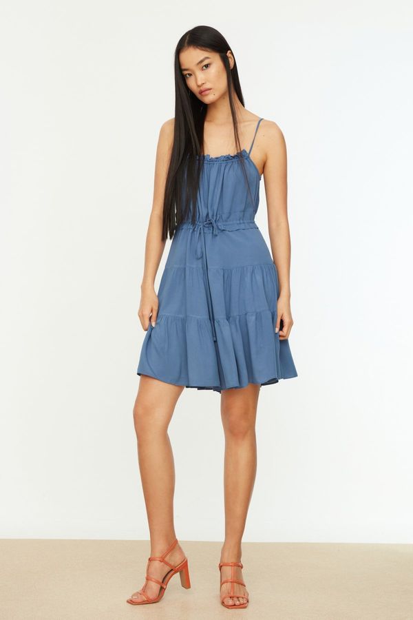 Trendyol Дамска рокля. Trendyol Detailed