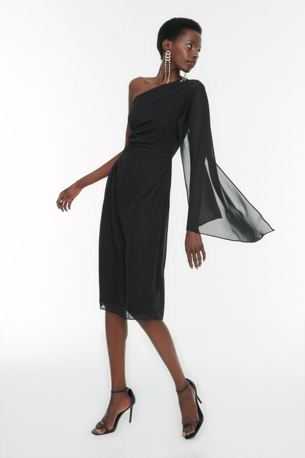 Trendyol Дамска рокля. Trendyol Detailed