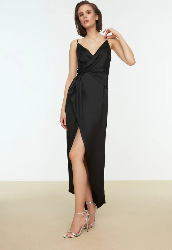 Trendyol Дамска рокля. Trendyol Evening