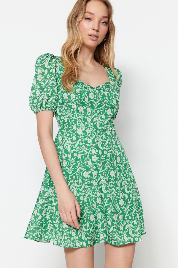 Trendyol Дамска рокля. Trendyol Floral Patterned