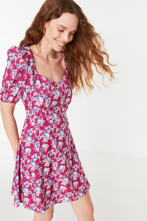 Trendyol Дамска рокля. Trendyol Floral Patterned