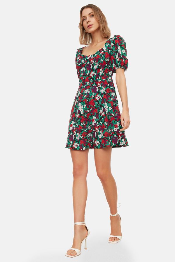 Trendyol Дамска рокля. Trendyol Floral Patterned