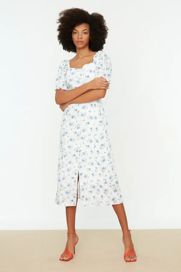 Trendyol Дамска рокля. Trendyol Flower