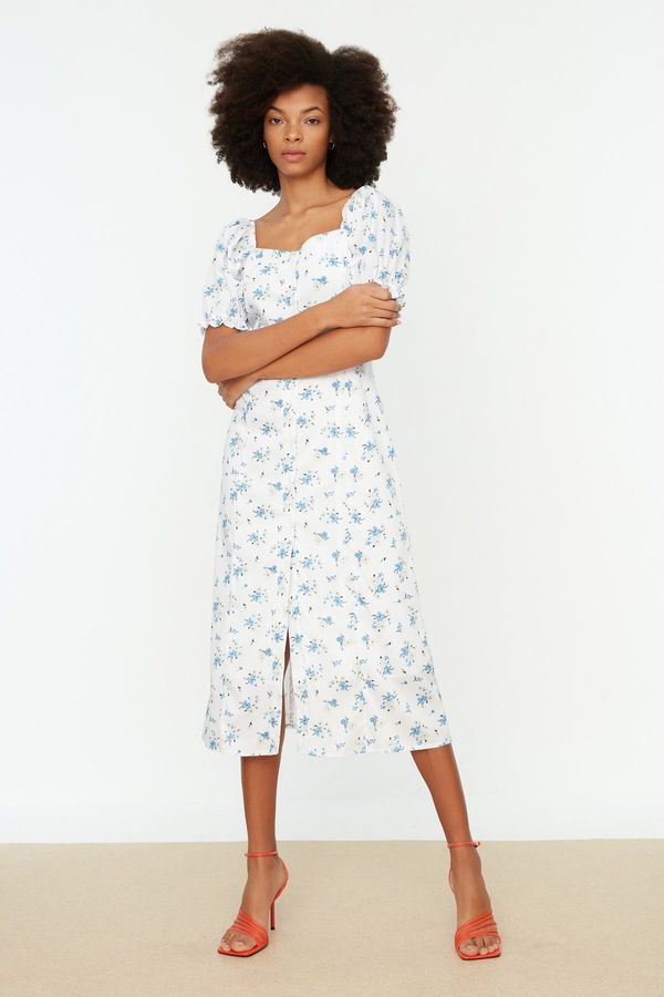 Trendyol Дамска рокля. Trendyol Flower
