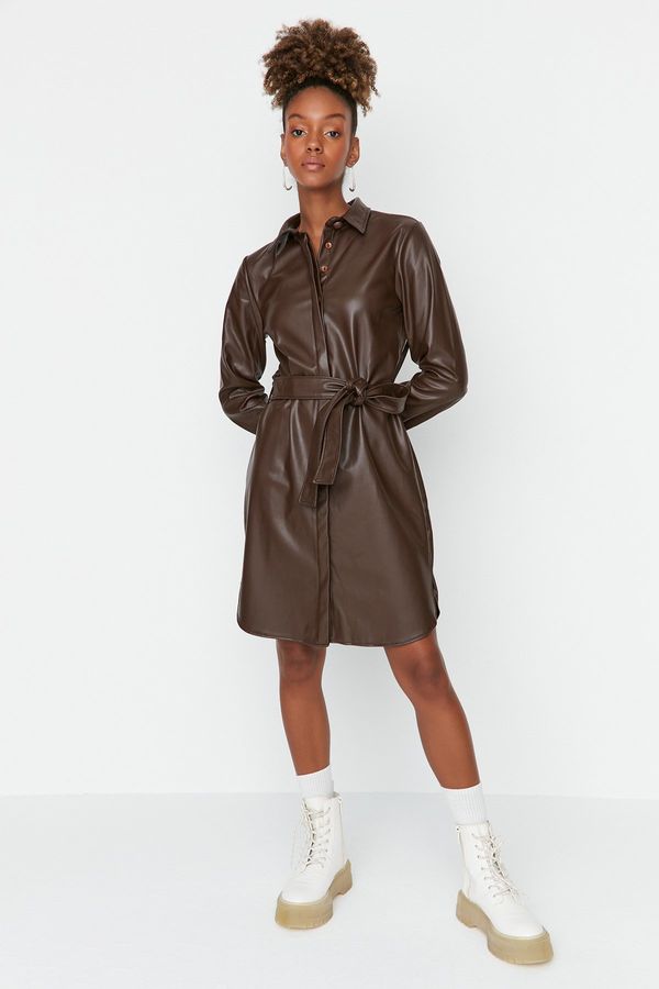 Trendyol Дамска рокля. Trendyol Leather
