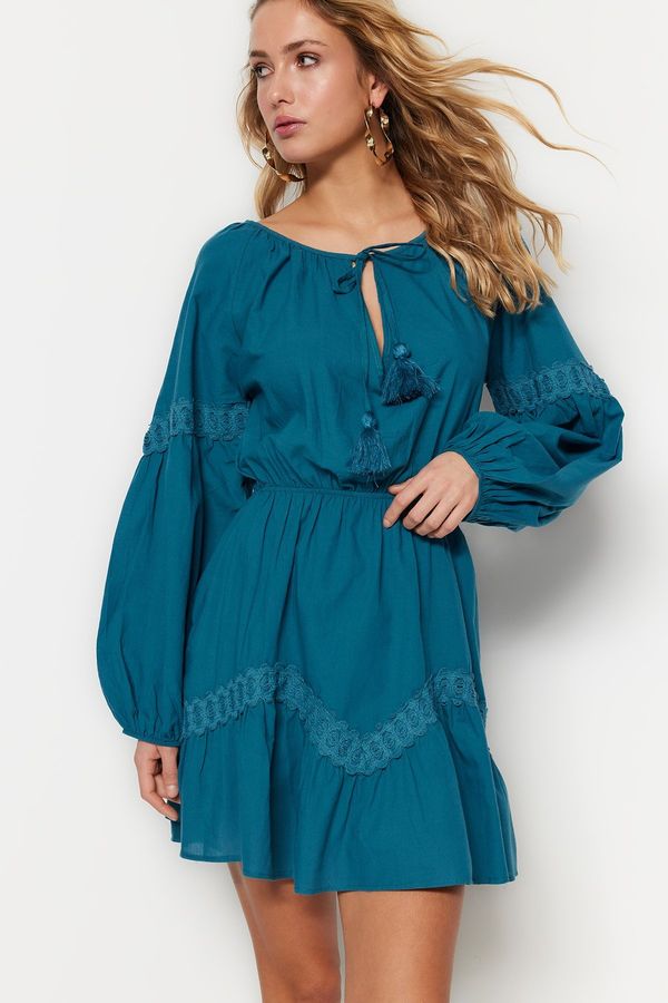 Trendyol Дамска рокля. Trendyol Tassels