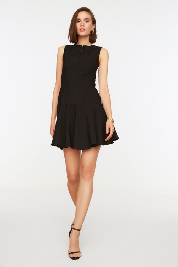 Trendyol Дамска рокля. Trendyol Zipper detailed