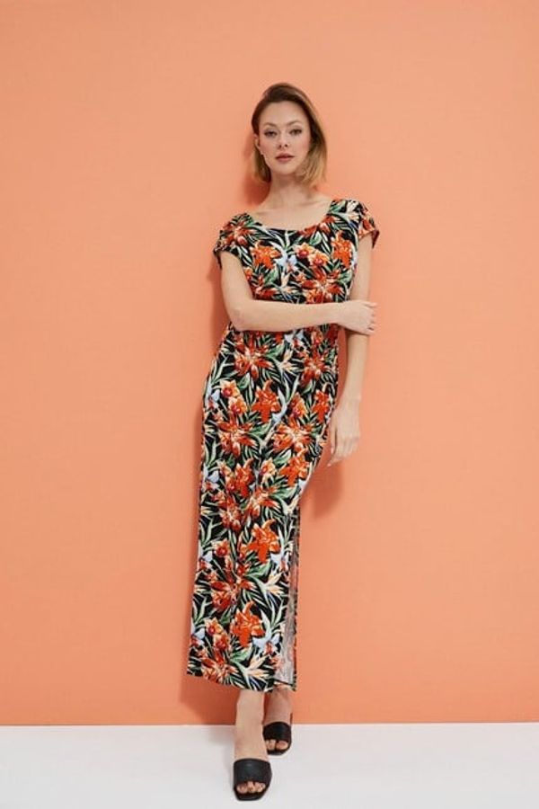 Moodo Дамска рокля. undefined