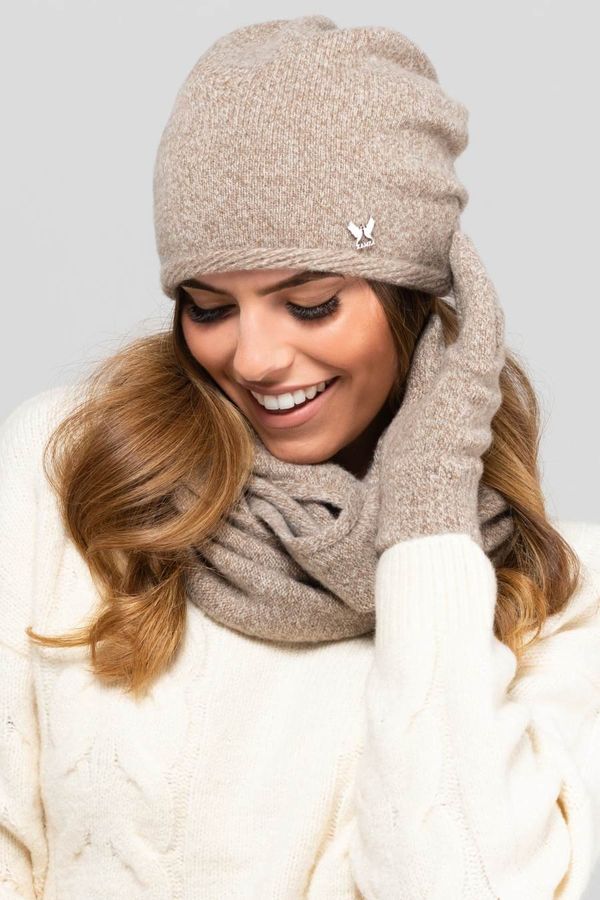 Kamea Дамска шапка. Kamea Kamea_Hat_K.19.074.04_Dark_Beige
