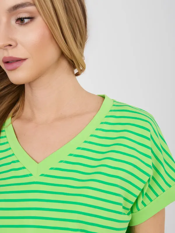 RELEVANCE Дамска тениска с овърсайз райета