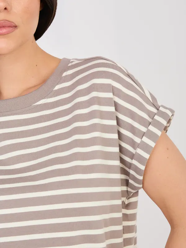 Sublevel Дамска тениска с овърсайз райета