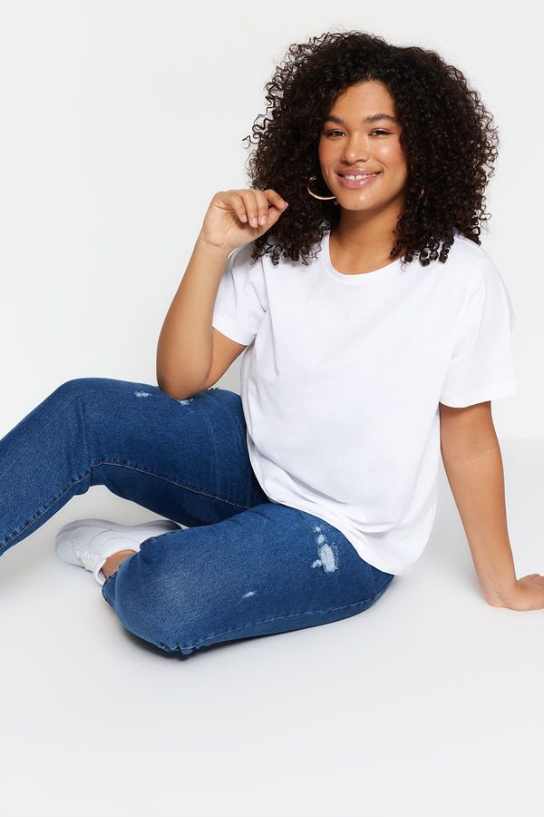 Trendyol Дамска тениска  Trendyol Plus-size