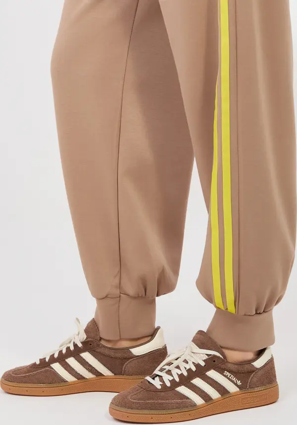 RUE PARIS Дамски анцуг в тъмнобежово