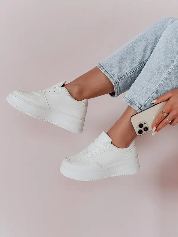 DStreet Дамски бели маратонки на платформата WALK ME UP