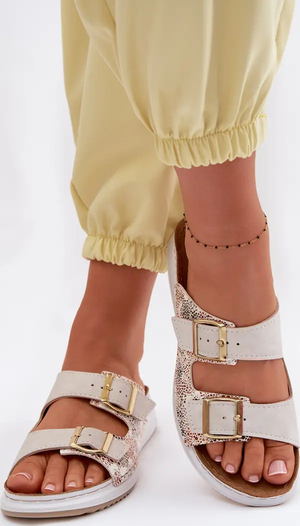 Inblu Дамски бежови джапанки с катарами Inblu