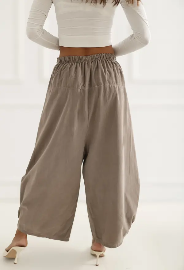 Italy Moda Дамски бежови панталони