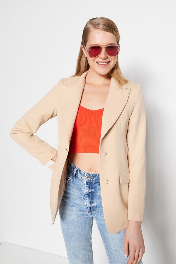 Trendyol Дамски блейзър. Trendyol Classic