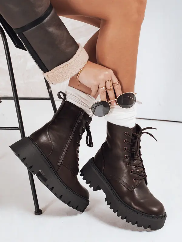 DStreet Дамски боти до глезена