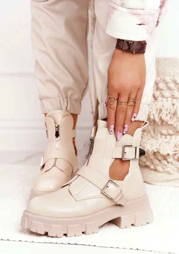 Boto Дамски боти на платформа