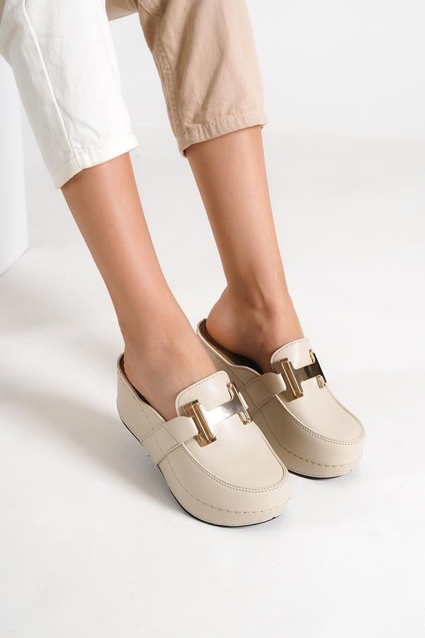 Capone Outfitters Дамски чехли Capone Outfitters