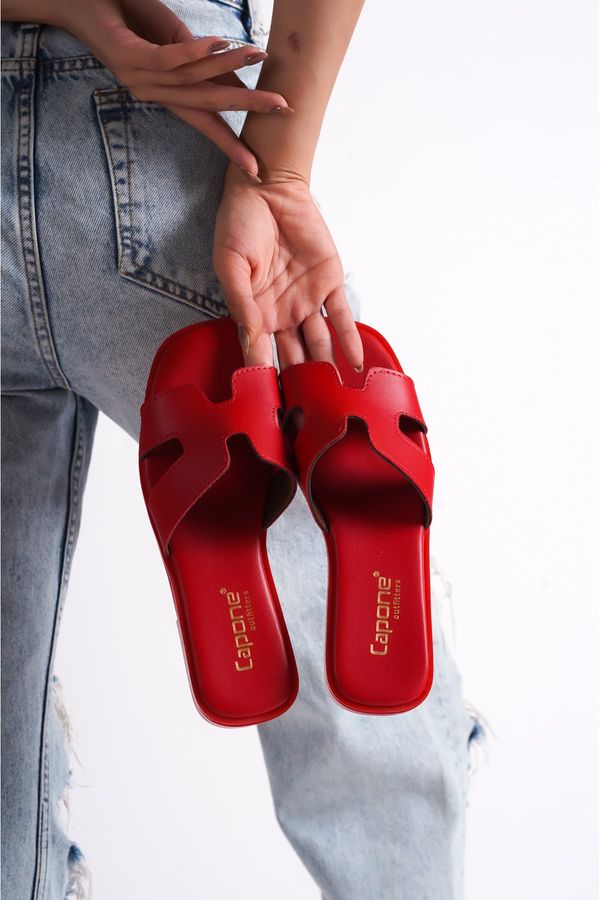 Capone Outfitters Дамски чехли Capone Outfitters