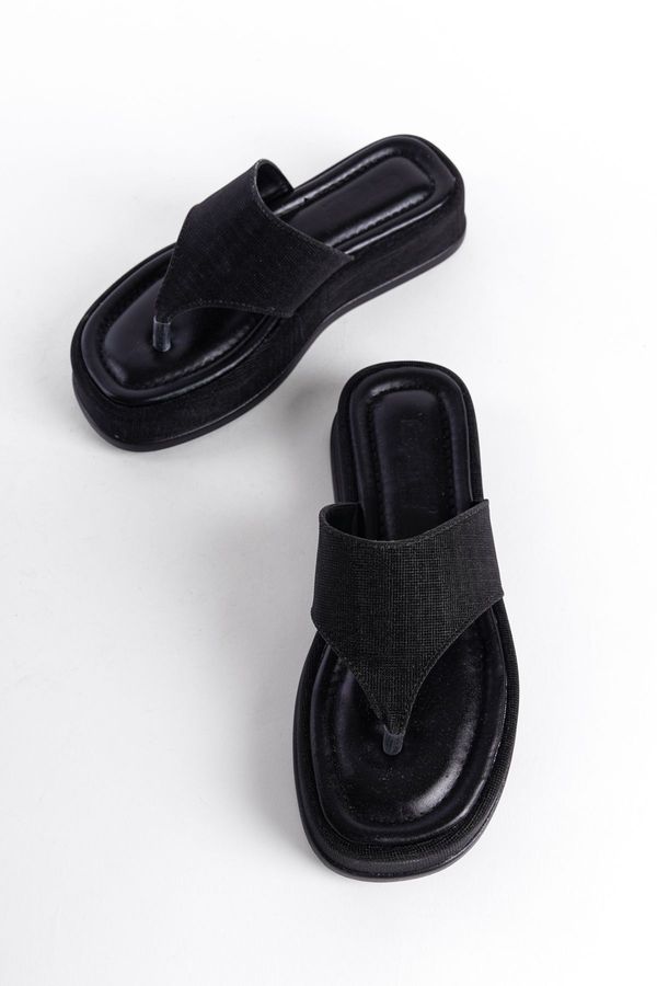 Capone Outfitters Дамски чехли Capone Outfitters