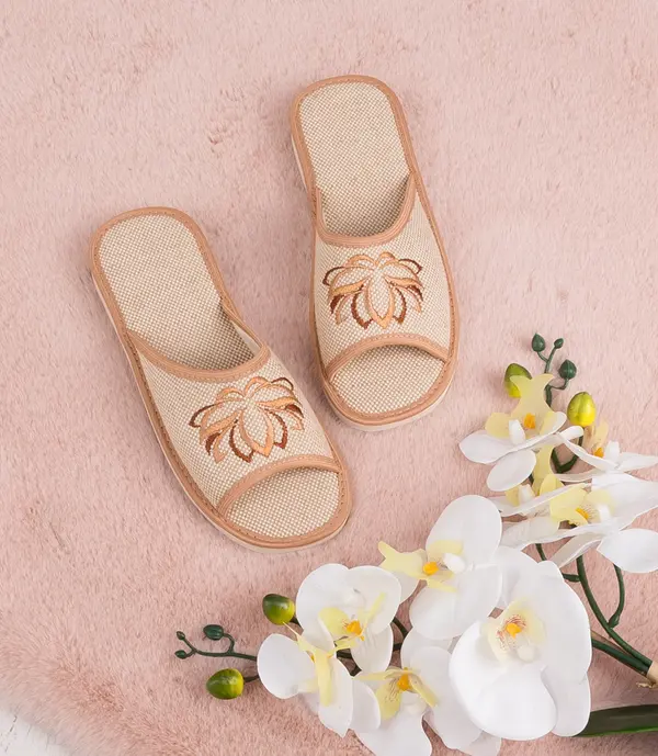 Natural Style Дамски чехли Natural Style NS-015 Бежов Лотос