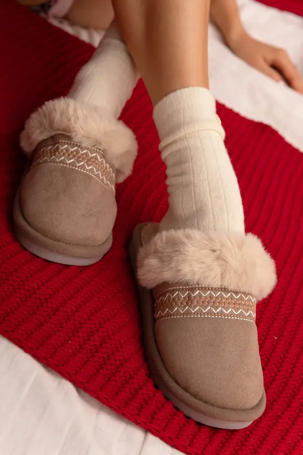 Boto Дамски чехли с изкуствена кожа