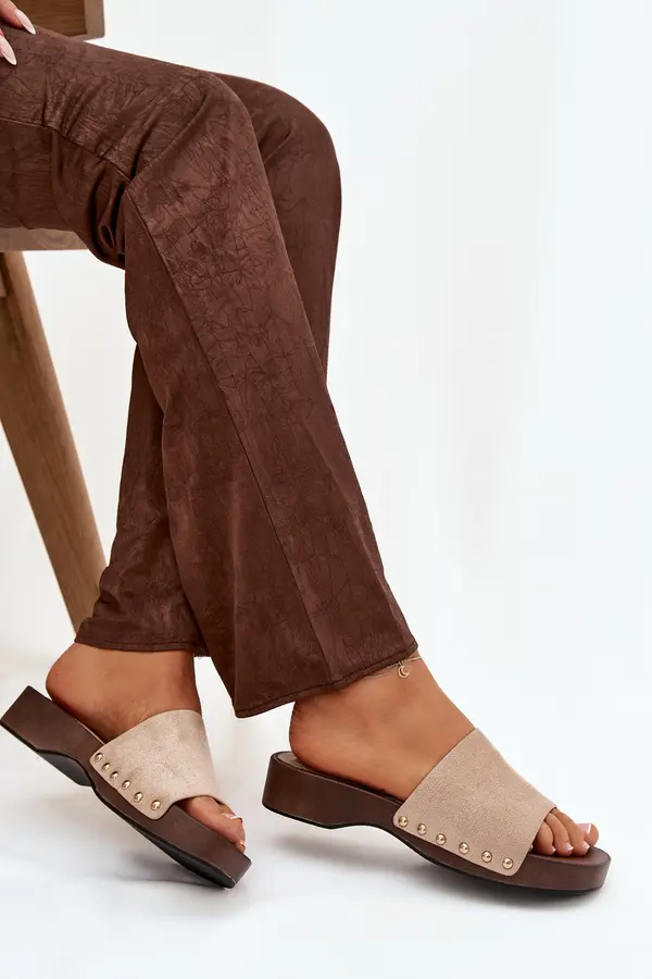 Boto Дамски чехли със златни нитове Ferinna