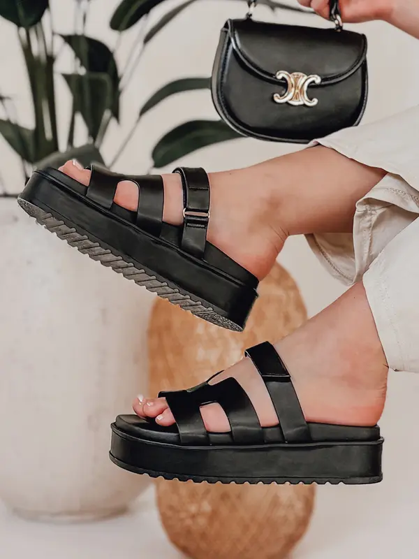 DStreet Дамски черни джапанки на платформа