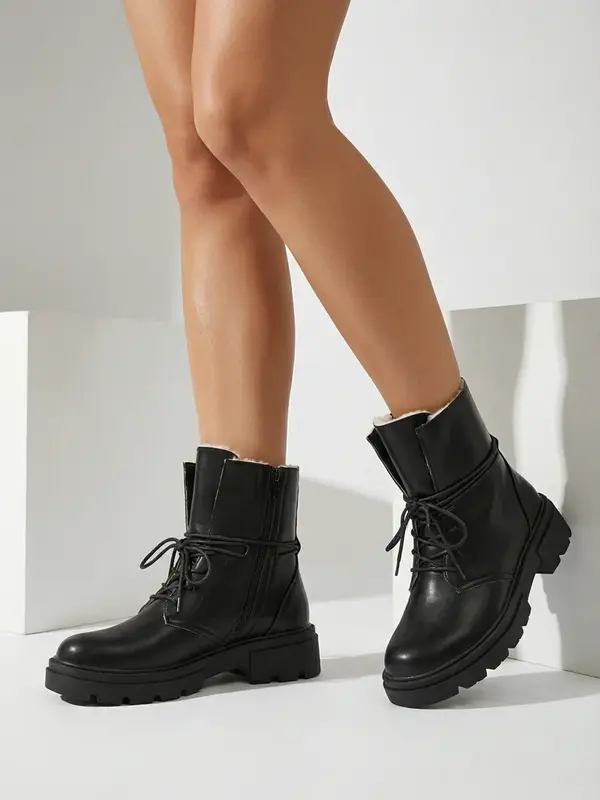 Resti Дамски черни зимни боти до глезена