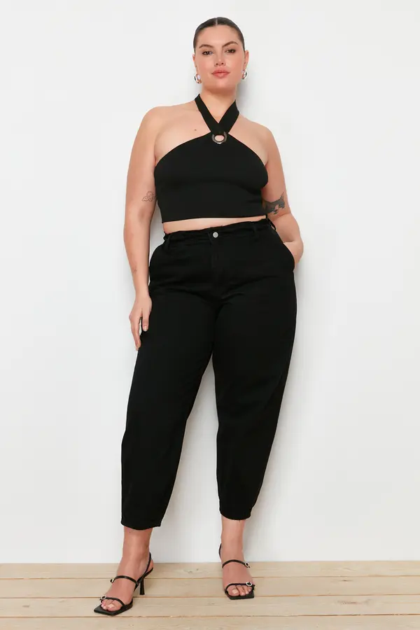 Trendyol Дамски дънки. Trendyol Curve