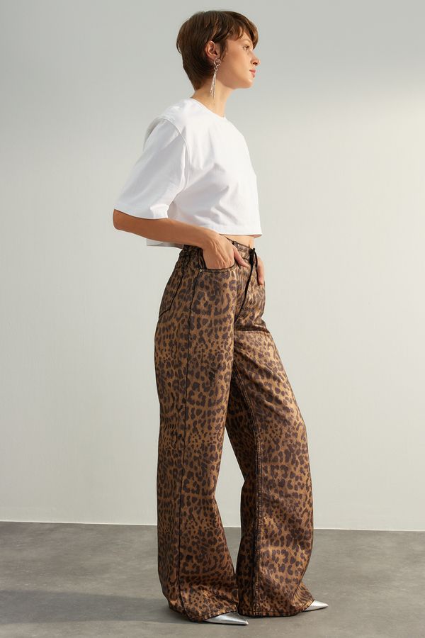 Trendyol Дамски дънки. Trendyol