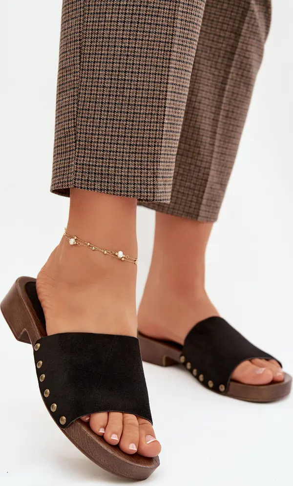 Boto Дамски джапанки с декоративни капси