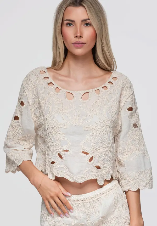 Ombre Дамски ефирен топ с бродерия