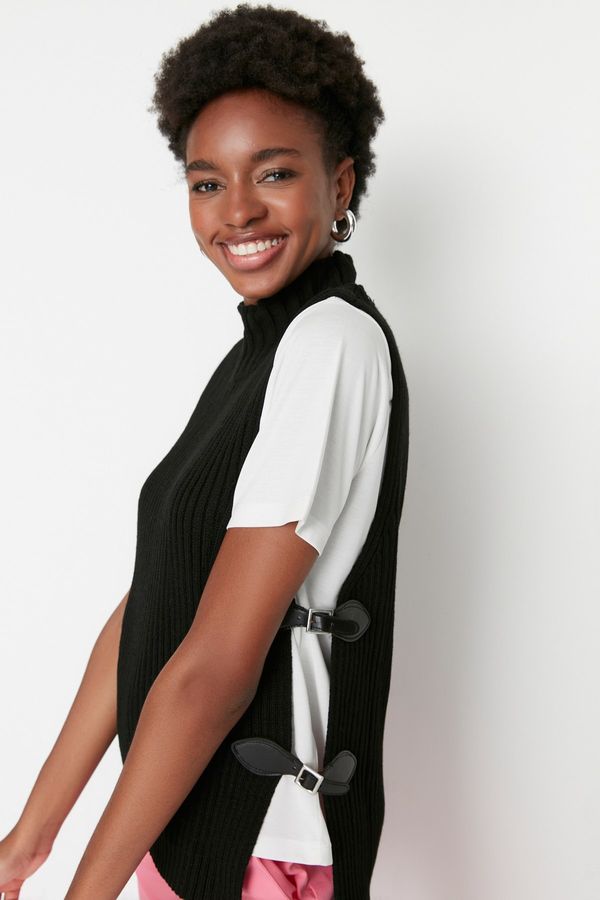 Trendyol Дамски елек. Trendyol Detailed