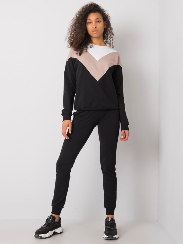 Fashionhunters Дамски комплект анцуг Fashionhunters i523_RV-KMPL-6715.33Pczarny