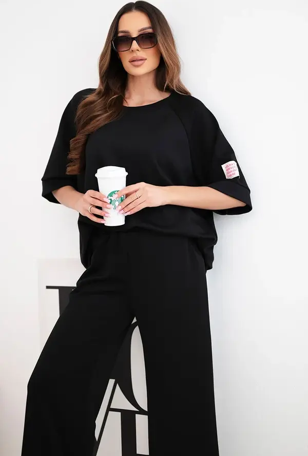 Kesi Włoski Дамски комплект Kesi Włoski - суитшърт и широки панталони черни