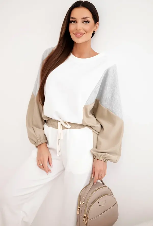 Kesi Włoski Дамски комплект от свободен пуловер и широки панталони