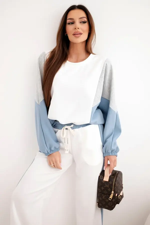 Kesi Włoski Дамски комплект от свободен суитшърт и широки панталони