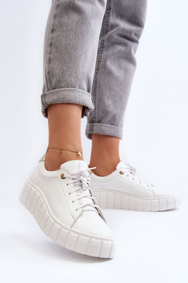 Zazoo Дамски кожени обувки с масивна подметка Zazoo 2919 Бяло