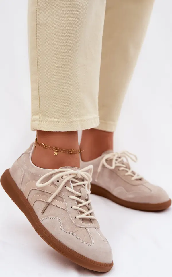 Boto Дамски кожени велурени маратонки в бежов цвят