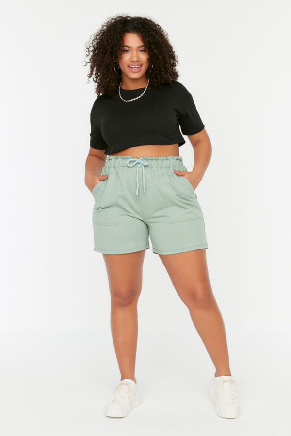 Trendyol Дамски къси панталони  Trendyol Basic