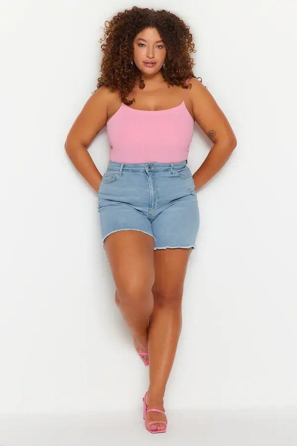 Trendyol Дамски къси панталони Trendyol