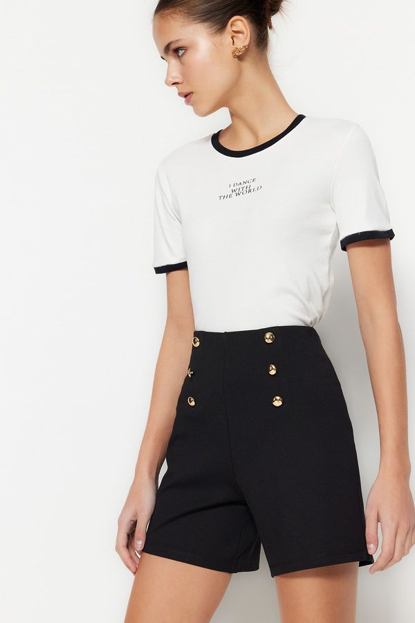 Trendyol Дамски къси панталони Trendyol