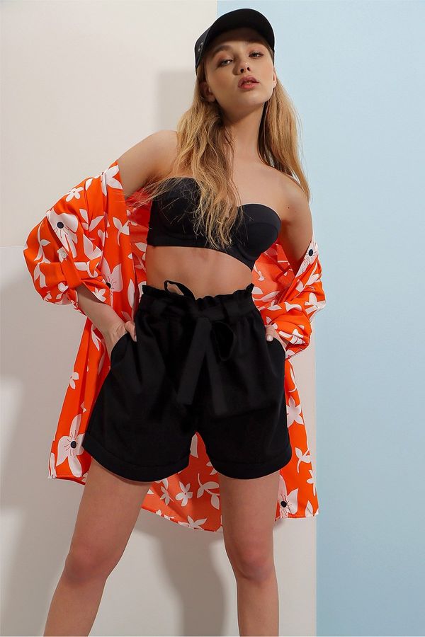 Trend Alaçatı Stili Дамски къси панталони. Trend Alaçatı Stili