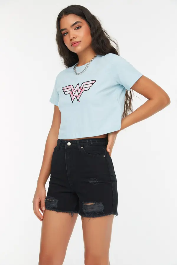 Trendyol Дамски къси панталони. Trendyol Denim